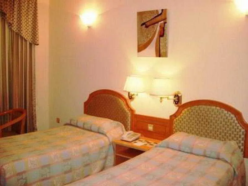 Comfort Inn Hotel Deira Dubai