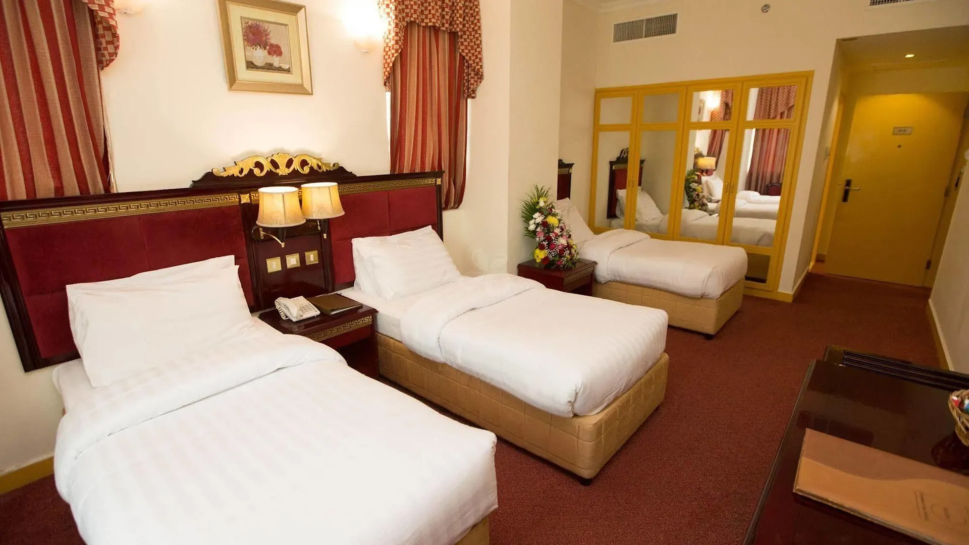 Comfort Inn Hotel Deira Dubai